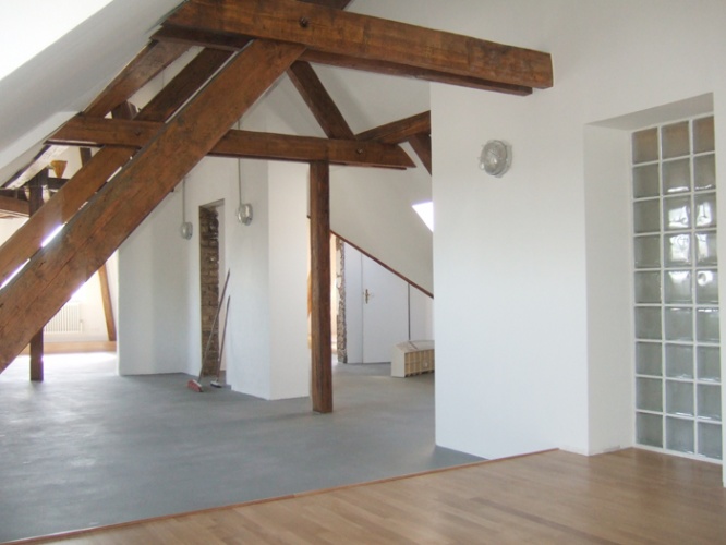 Cration d'un loft dans des combles  STRASBOURG (67) : DSCF5903.JPG